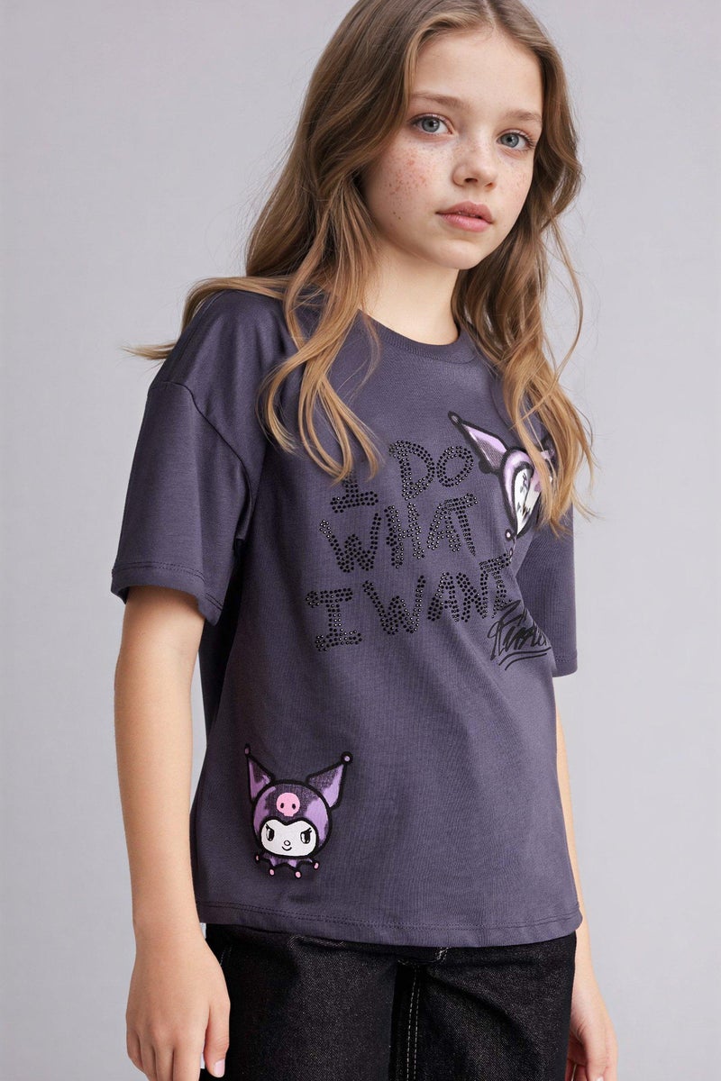 ديفاكتو تيشيرت بناتي نص كم اوفر سايز من كرومي - Image 5